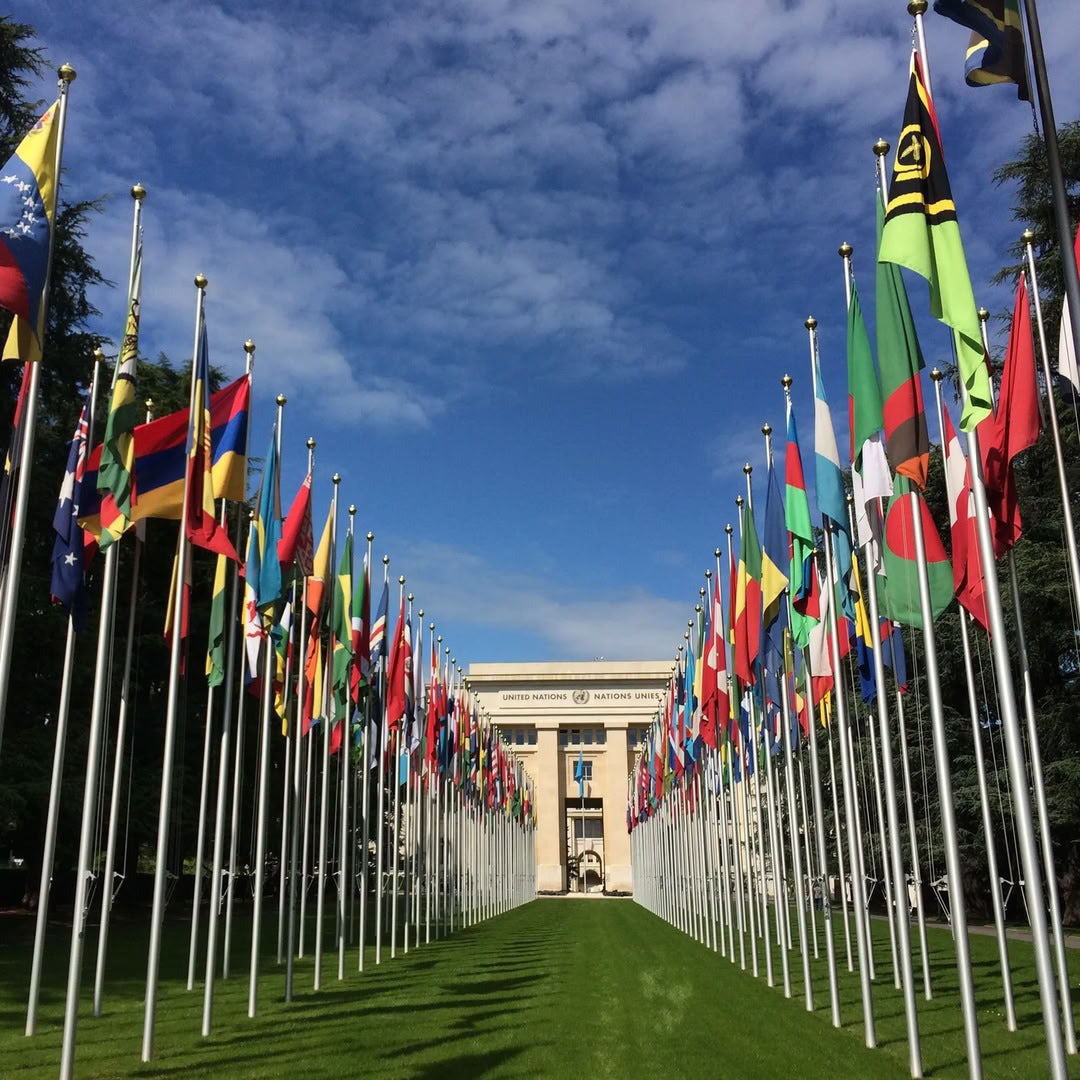 Palais des Nations: the Historic UN HQ in Geneva in LEGO® Bricks
